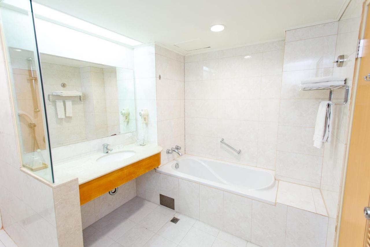Ardi Hotel Yuanlin Luaran gambar