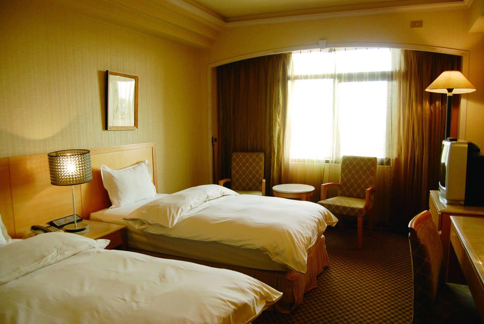 Ardi Hotel Yuanlin Luaran gambar
